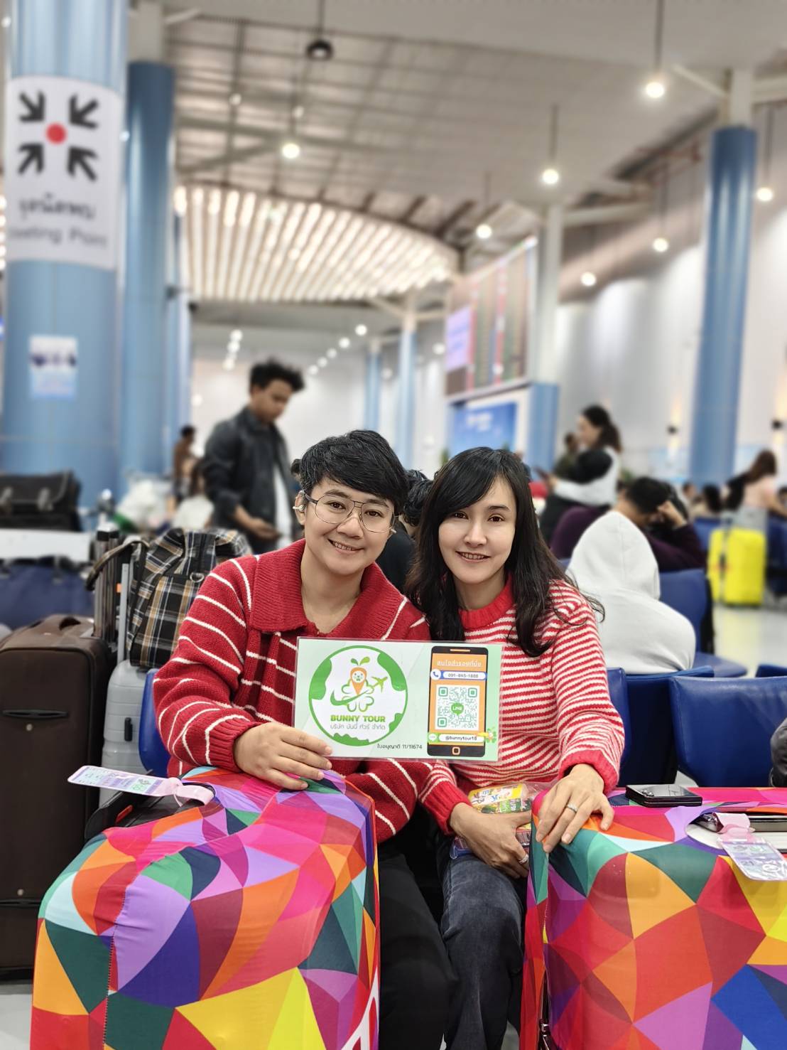 ขอบคุณที่ไว้วางใจให้ BUNNYTOUR ดูแลทริปนี้ครับ หวังว่าจะได้รับรอยยิ้มกลับไปเต็มกระเป๋านะครับ! ( ติดต่อทีมเซลล์บันนี่ทัวร์ เพื่อความสะดวกและรวดเร็ว) 096-1591888 (น้องกุ๊กไก่) 095-5468589 (น้องแพรวา) 091-8451888 (น้องกระต่าย)